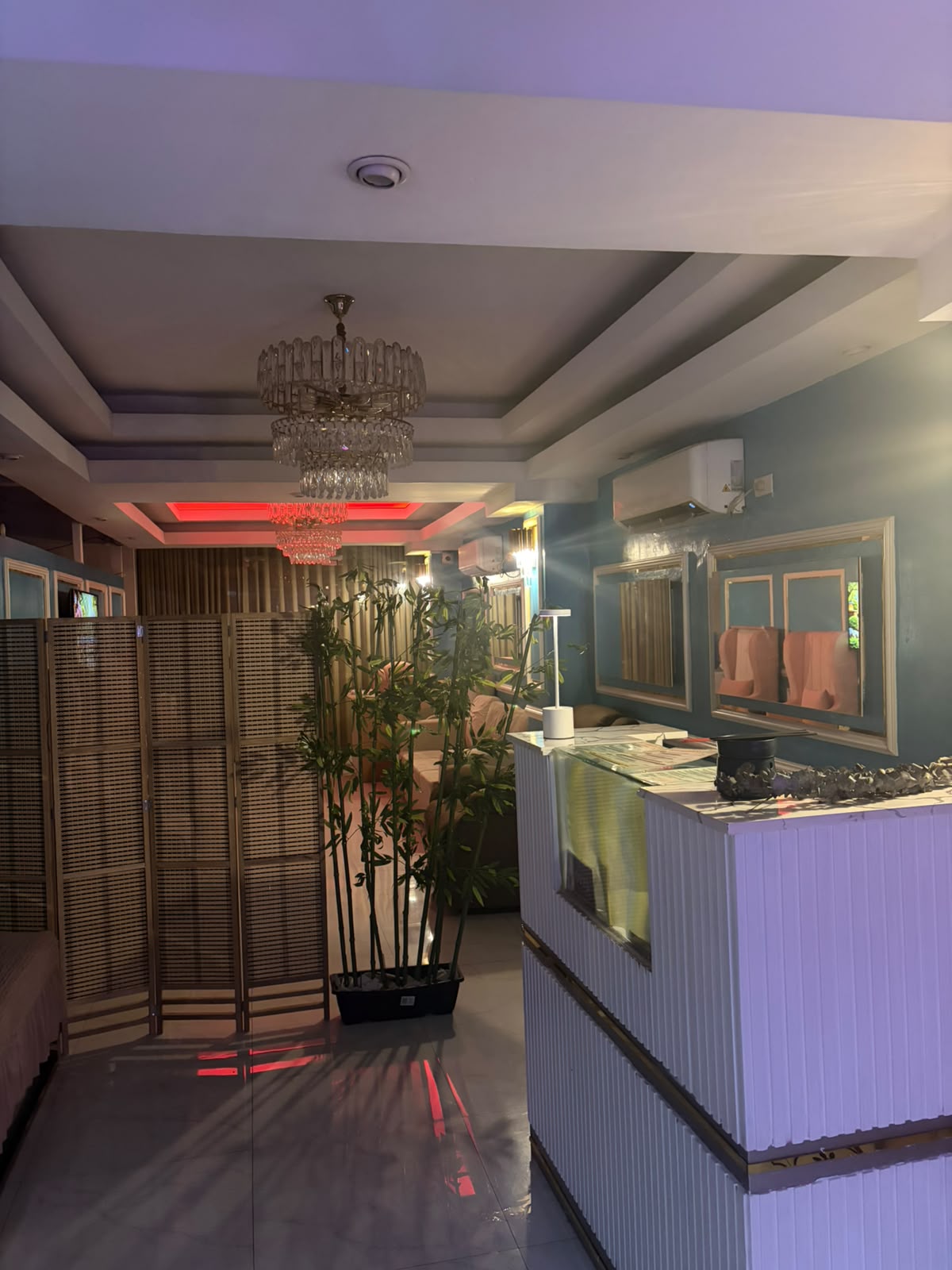 Sue Massage reception desk